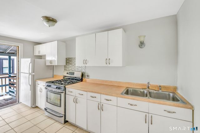 29 Landry Street, Bristol, CT 06010