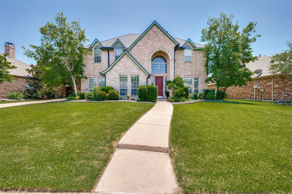 214 Chisholm Trail, Argyle, TX 76226