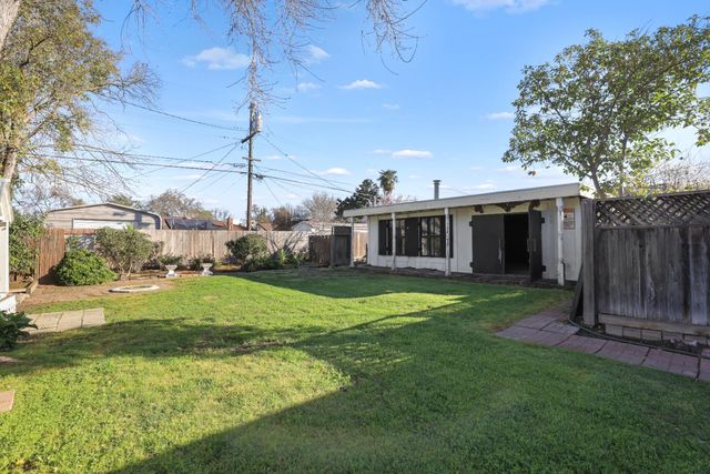 1617 Seville Ave, Stockton, CA 95209