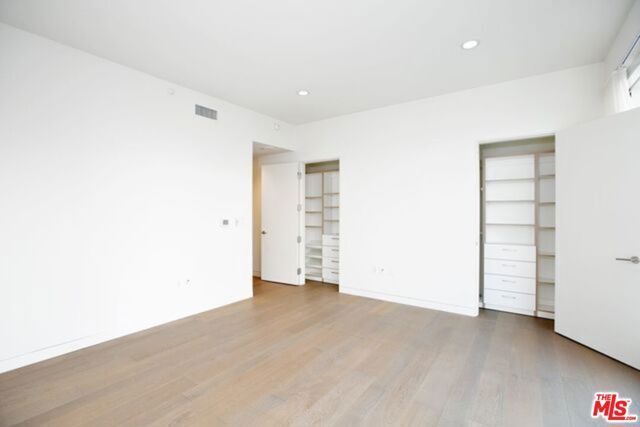 1 W Century Drive 10D, Los Angeles, CA 90067