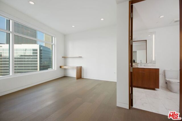 1 W Century Drive 10D, Los Angeles, CA 90067