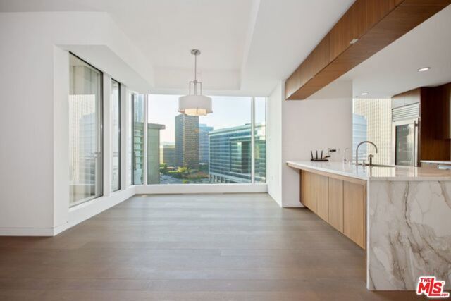 1 W Century Drive 10D, Los Angeles, CA 90067
