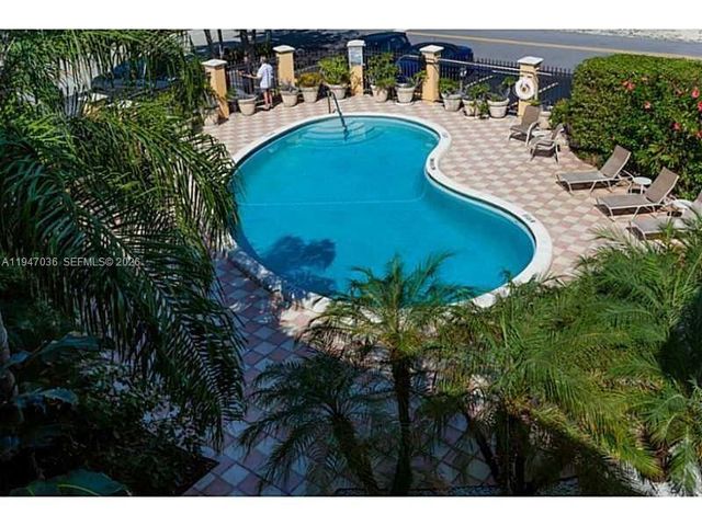744 NE 14th Ave 11, Fort Lauderdale, FL 33304