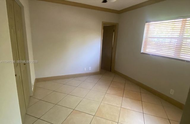 744 NE 14th Ave 11, Fort Lauderdale, FL 33304