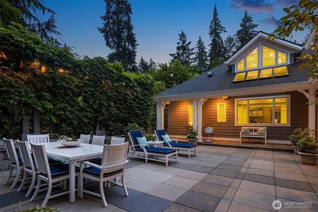1251 Evergreen Point Road, Medina, WA 98039