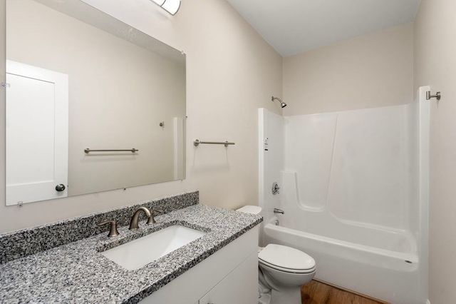 242 Main 204, Millis, MA 02054