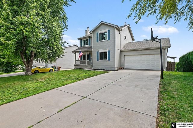 13507 S 33 Street, Bellevue, NE 68123