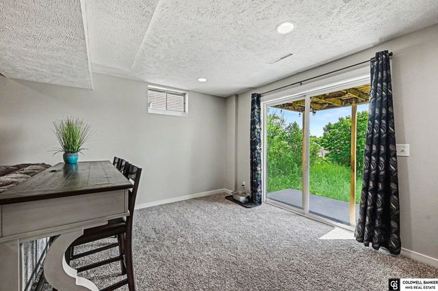 13507 S 33 Street, Bellevue, NE 68123