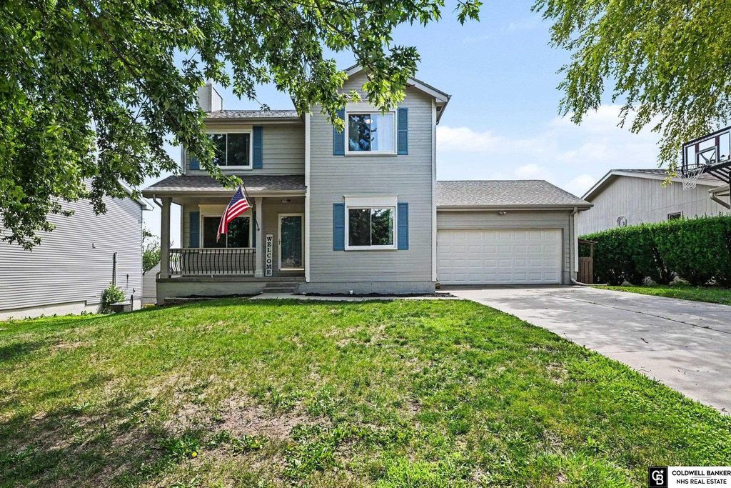13507 S 33 Street, Bellevue, NE 68123