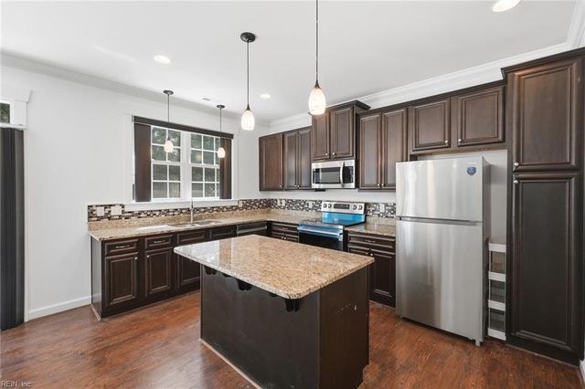 265 Jarvis RD, Chesapeake, VA 23323