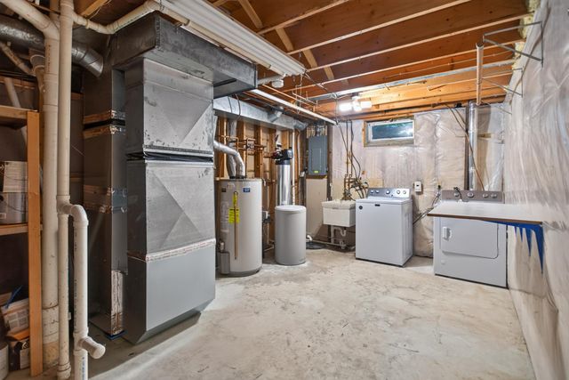 4720 Orchid Lane N, Plymouth, MN 55446