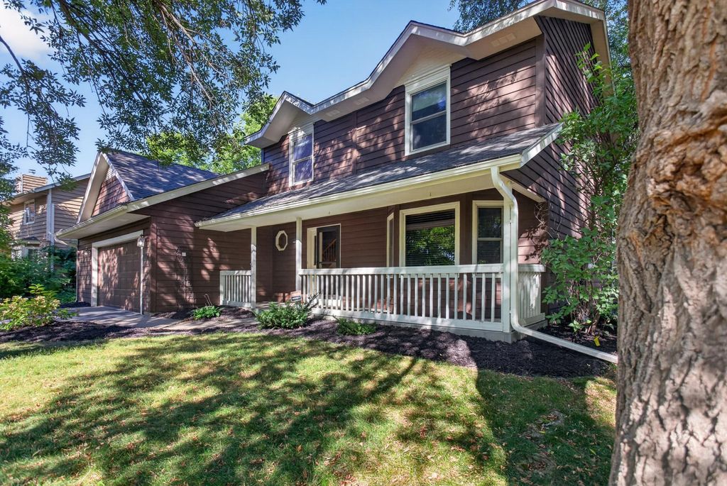 4720 Orchid Lane N, Plymouth, MN 55446 — photo 2