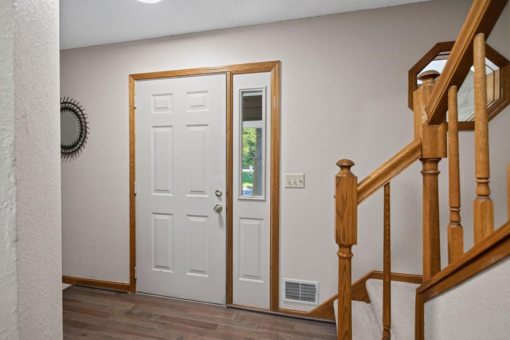 4720 Orchid Lane N, Plymouth, MN 55446 — photo 4