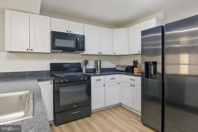 1306 LORE AVE, Wilmington, DE 19809