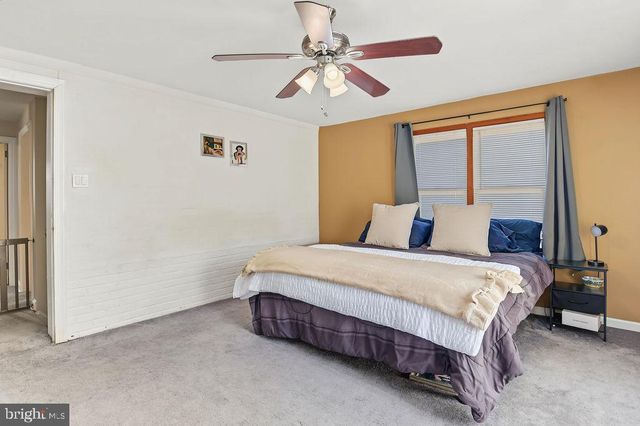 1306 LORE AVE, Wilmington, DE 19809