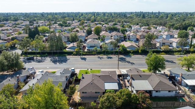 6912 Van Maren Ln, Citrus Heights, CA 95621