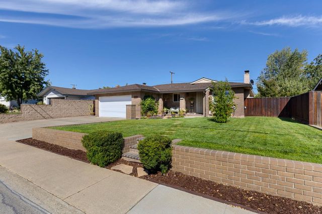 6912 Van Maren Ln, Citrus Heights, CA 95621