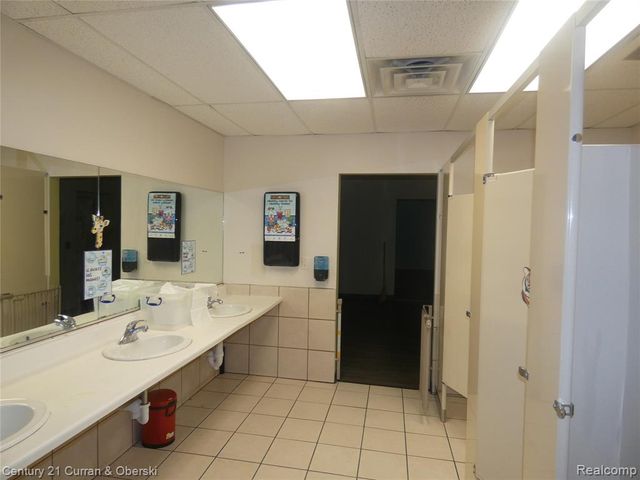 2237 S Fort Street, Detroit, MI 48217