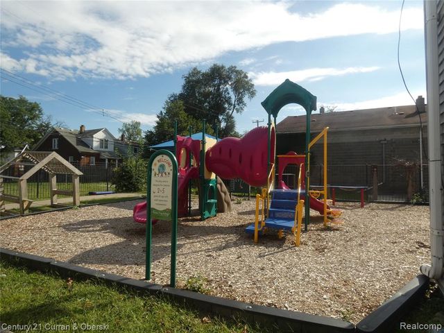 2237 S Fort Street, Detroit, MI 48217