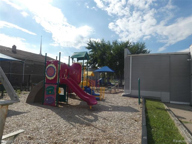 2237 S Fort Street, Detroit, MI 48217