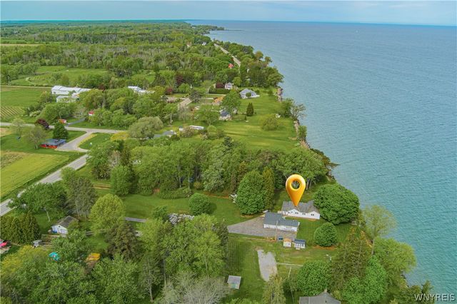 4441 East Lake Road, Wilson, NY 14172