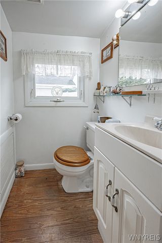 4441 East Lake Road, Wilson, NY 14172
