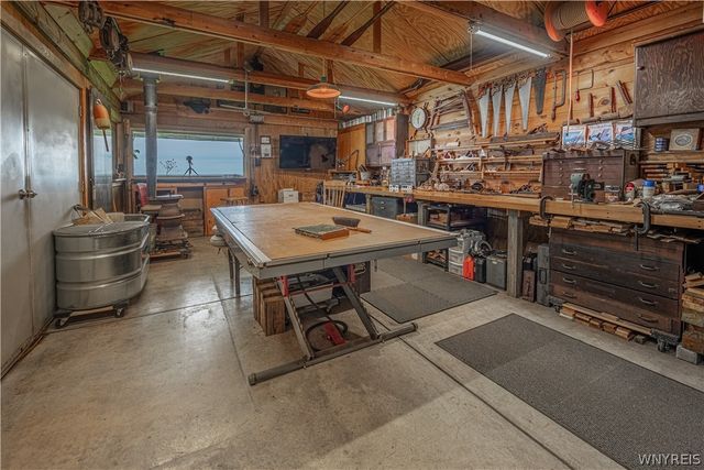 4441 East Lake Road, Wilson, NY 14172