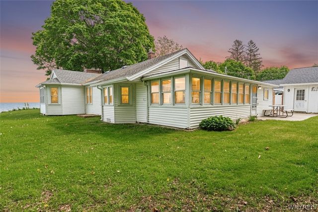 4441 East Lake Road, Wilson, NY 14172