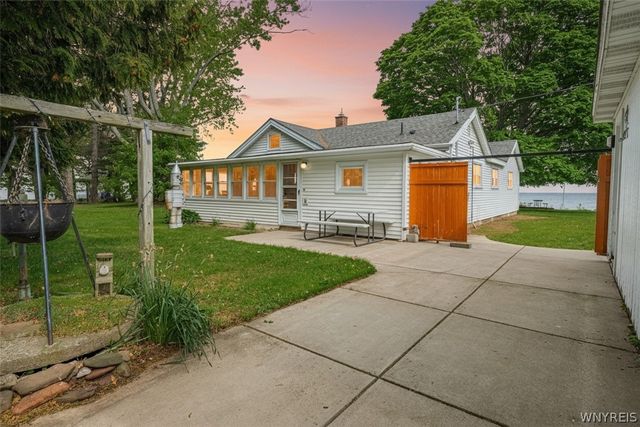 4441 East Lake Road, Wilson, NY 14172