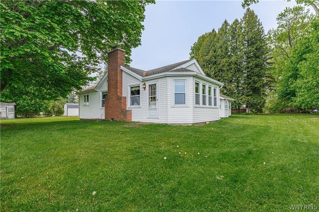 4441 East Lake Road, Wilson, NY 14172