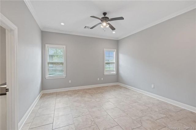 5831 Weeping Willow Drive, Lake Charles, LA 70605