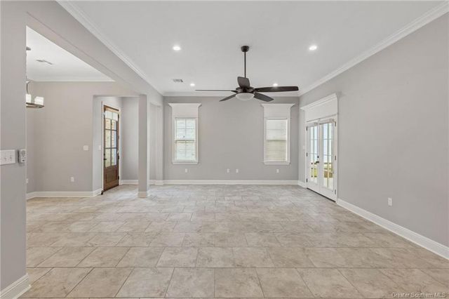 5831 Weeping Willow Drive, Lake Charles, LA 70605