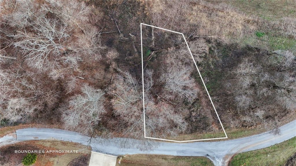 X Southam Lane, Bella Vista, AR 72715