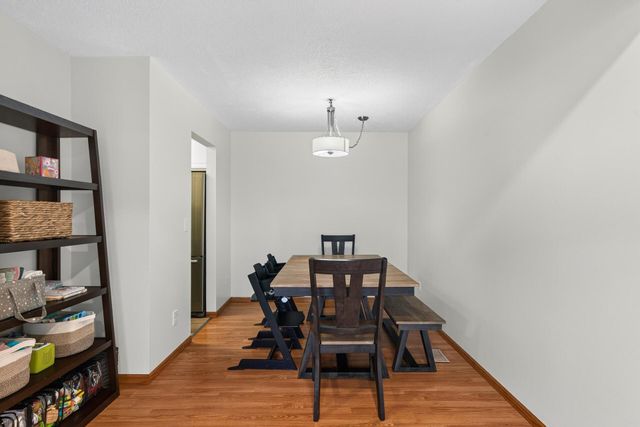 1272 Trailwood S, Hopkins, MN 55343