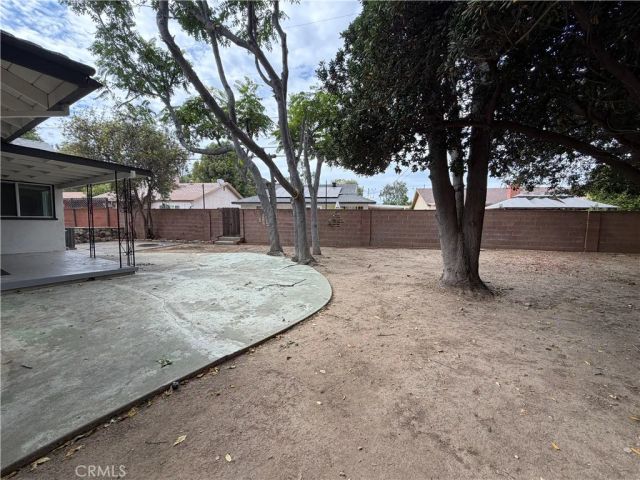 7942 Northgate Avenue, Canoga Park, CA 91304