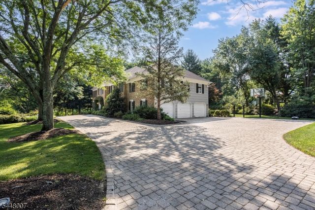 24 Coventry Rd, Mendham Boro, NJ 07945