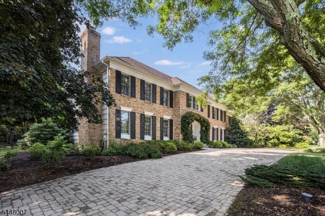 24 Coventry Rd, Mendham Boro, NJ 07945