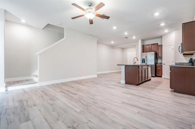 8082 ROLLING SHELL TRAIL, Wesley Chapel, FL 33545