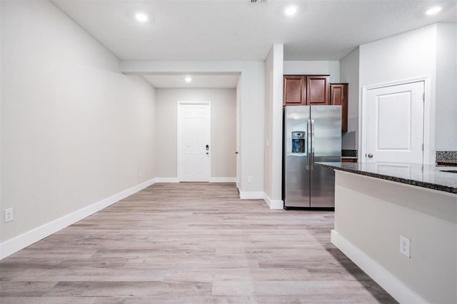 8082 ROLLING SHELL TRAIL, Wesley Chapel, FL 33545