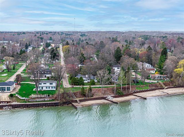7523 Beechwood, Lexington, MI 48450