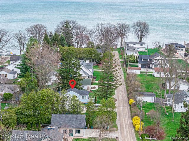7523 Beechwood, Lexington, MI 48450