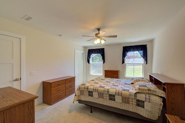 688 Hardwood Drive, Boiling Springs, SC 29316