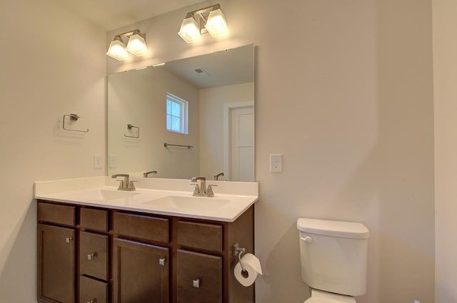 688 Hardwood Drive, Boiling Springs, SC 29316