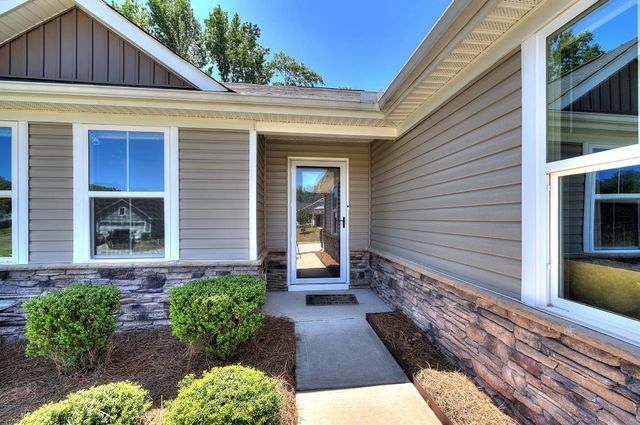 688 Hardwood Drive, Boiling Springs, SC 29316