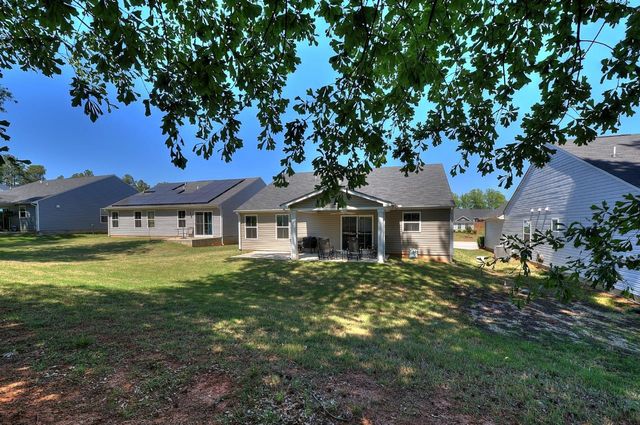 688 Hardwood Drive, Boiling Springs, SC 29316