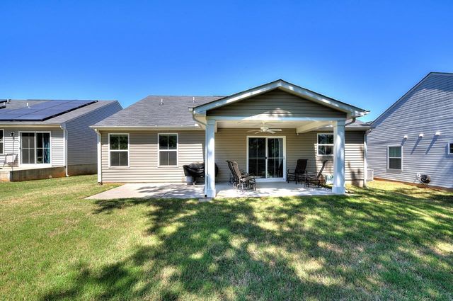688 Hardwood Drive, Boiling Springs, SC 29316