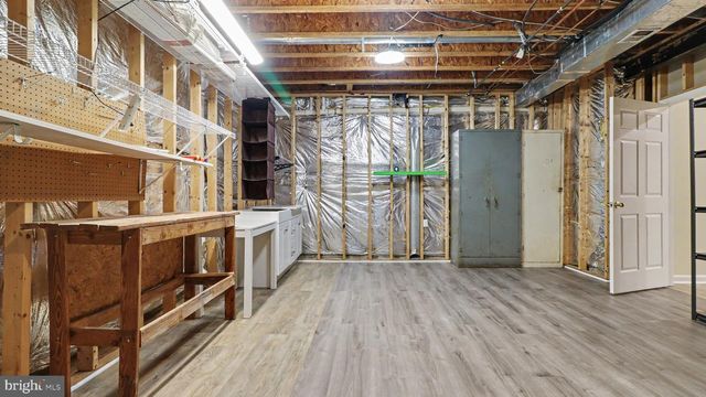 505 GRAND CHAMPION DR, Rockville, MD 20850