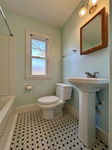 3207 S Austin STREET, Milwaukee, WI 53207