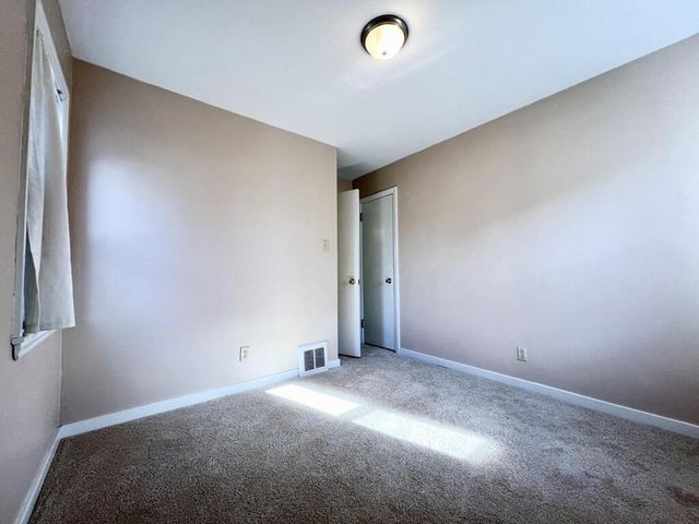 3207 S Austin STREET, Milwaukee, WI 53207