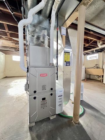 3207 S Austin STREET, Milwaukee, WI 53207